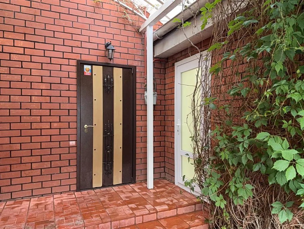 Таунхаус и баня на озере Банное