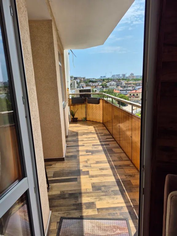 Дизайнерская квартира с видом на море