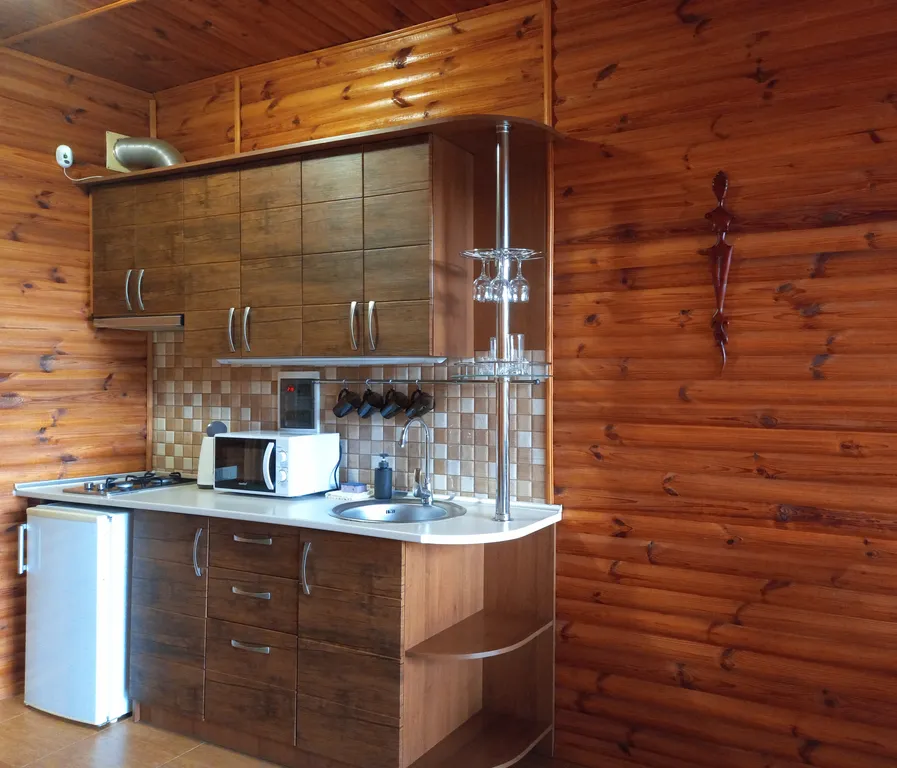 Студия с балконом и панорамными окнами