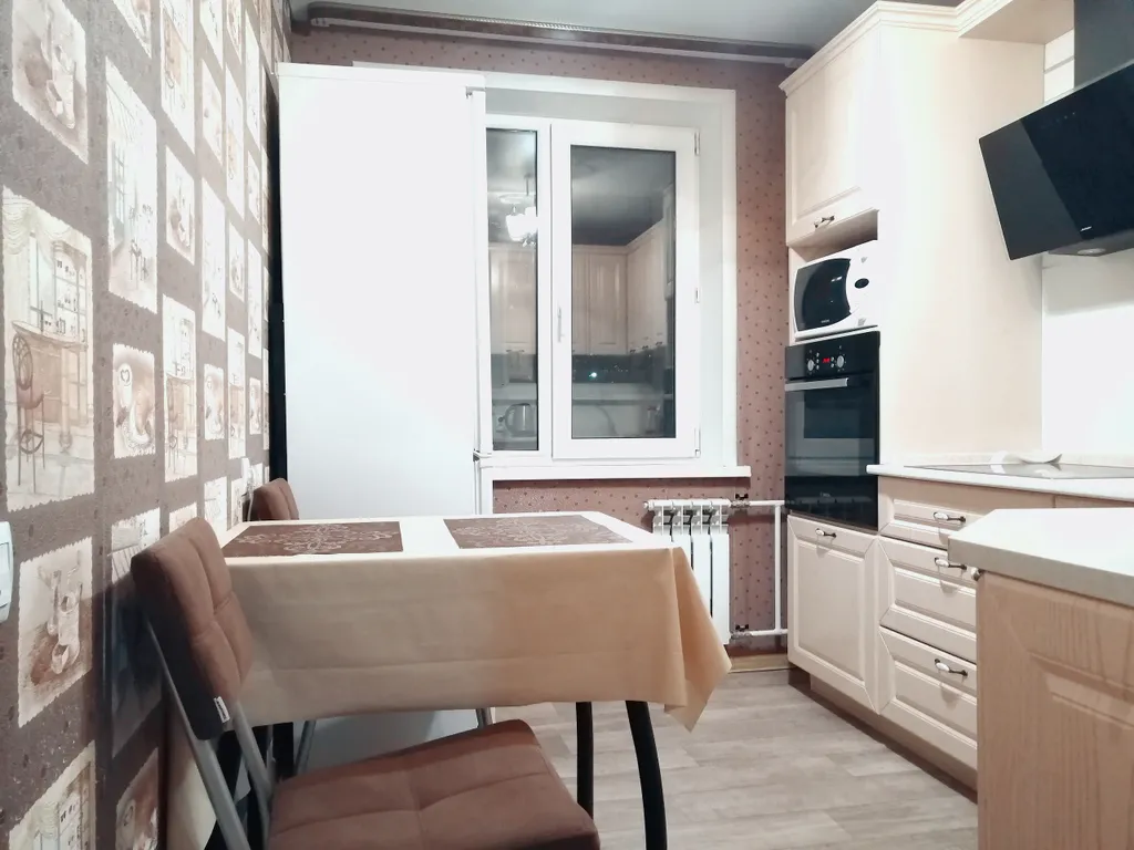 Квартира Квартира Теплая уютная светлая 2ка у гринхауса — Тюмень