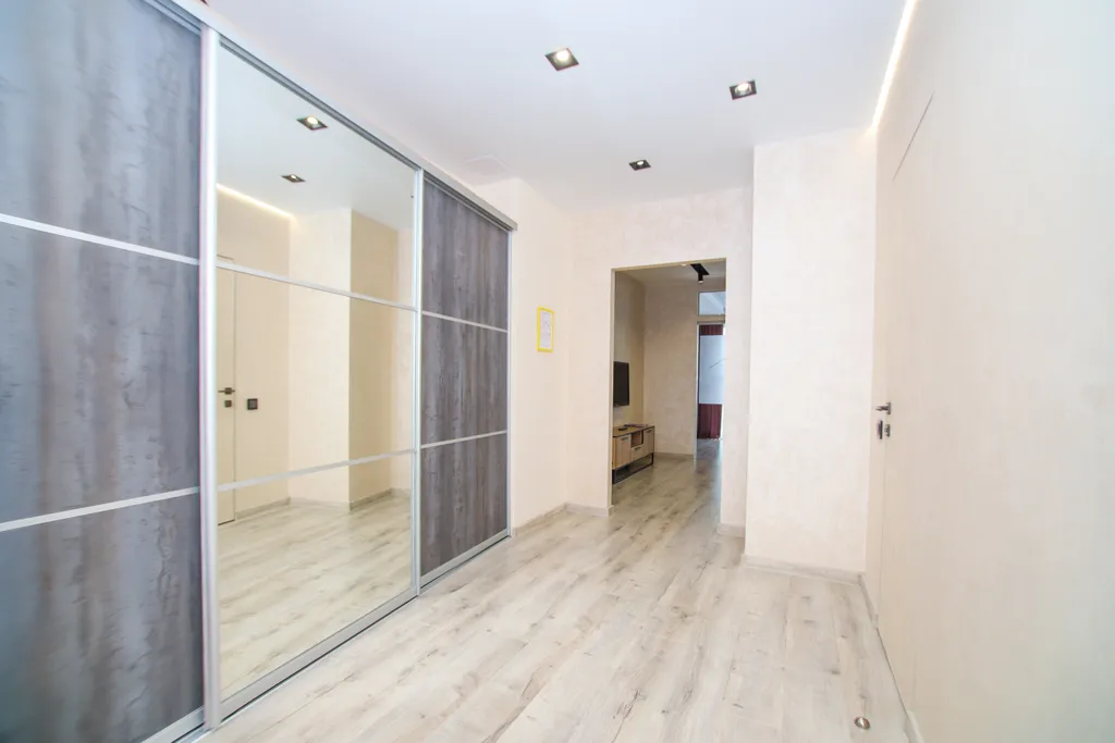 Евродвушка в центре, дом бизнес-класса, рядом с камой