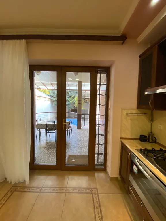 Большой дом с 5-ю спальнями