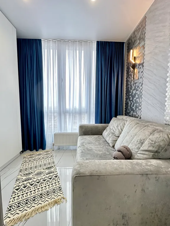 Апартаменты рядом со сквером