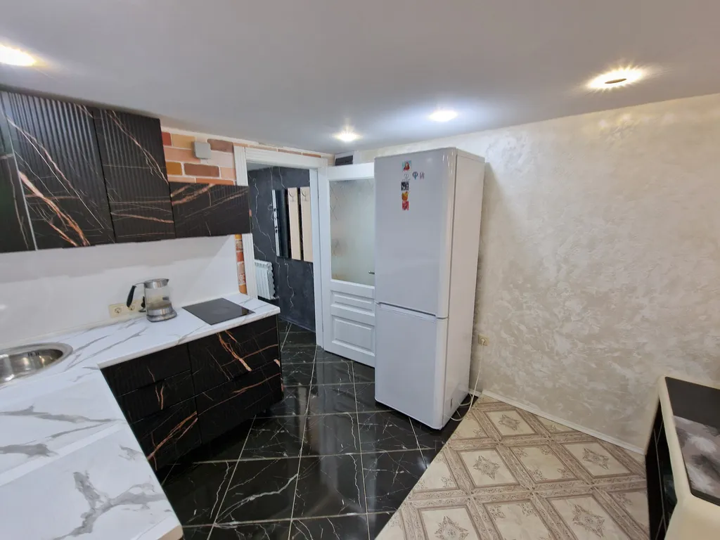 Отличная большая квартира в частном доме в самом центре Иркутска