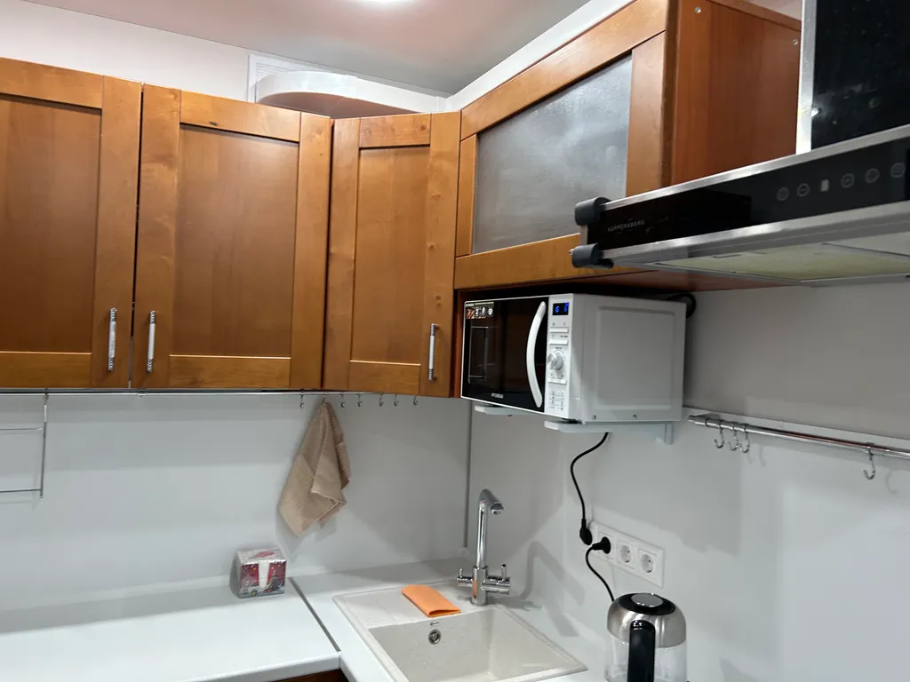 Уютная, трехкомнатная квартира с новым ремонтом