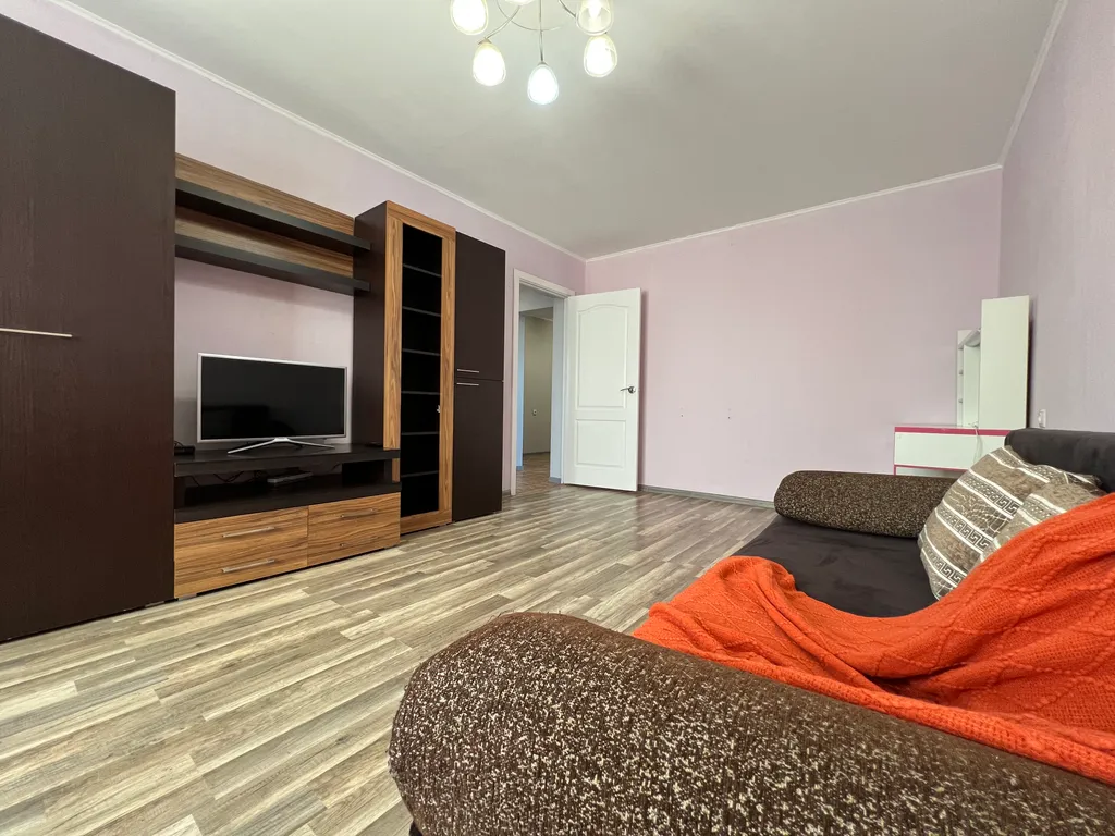 Квартира Квартира 2 к.кв. рядом с М-4 не берем оплату за уборку — Краснодар