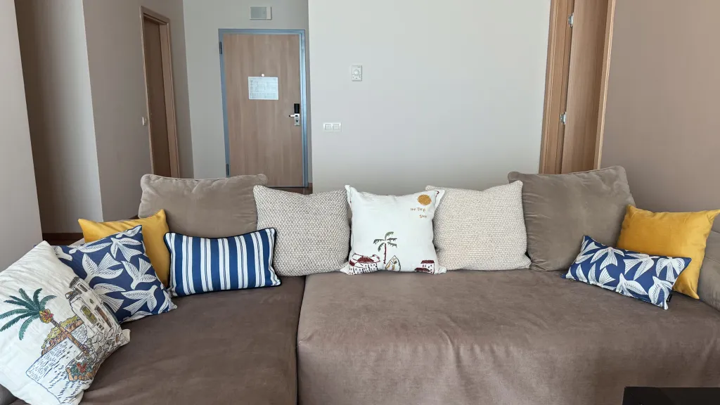 Апартамент 3-х спальный с балконами и панорамой моря