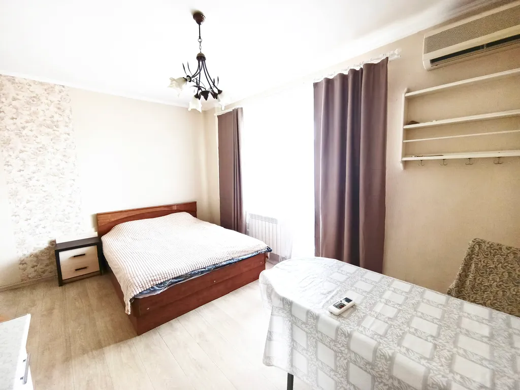 Уютная квартира-студия в центре района — аренда посуточно в Тольятти