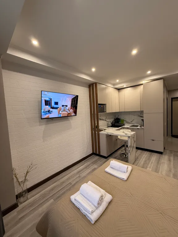 Квартира Квартира Студия с террасой, новый ремонт, 7 минут до моря — Сириус