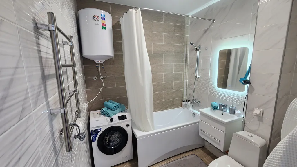 Шикарная евродвушка с видом на бассеин