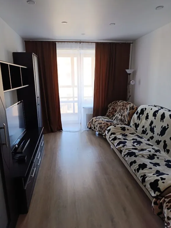 Современная квартира в центре города — аренда посуточно в Северодвинск