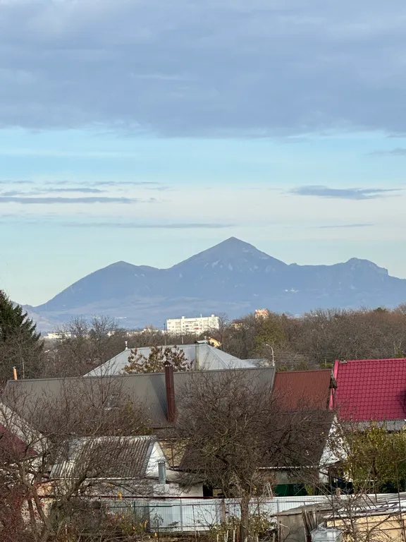 Уютный дом с видом на горы