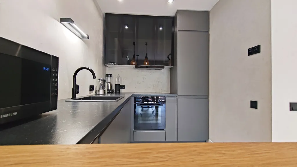 Таунхаус с джакузи и сауной. Камин. Панорамные окна. Барбекю.