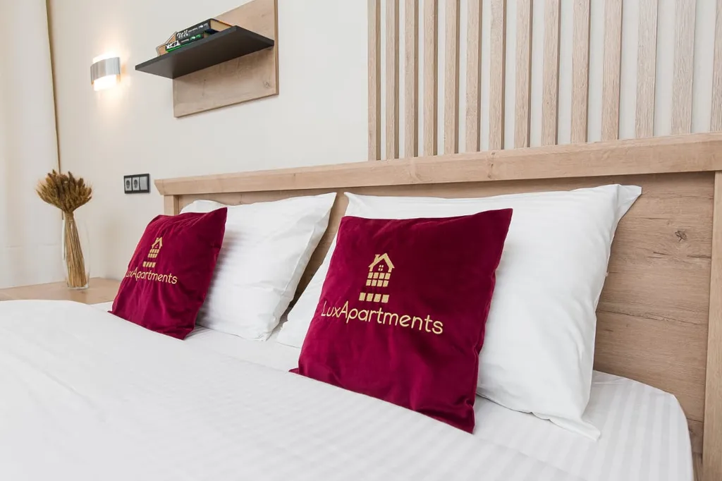 Шикарная квартира на университетской набережной