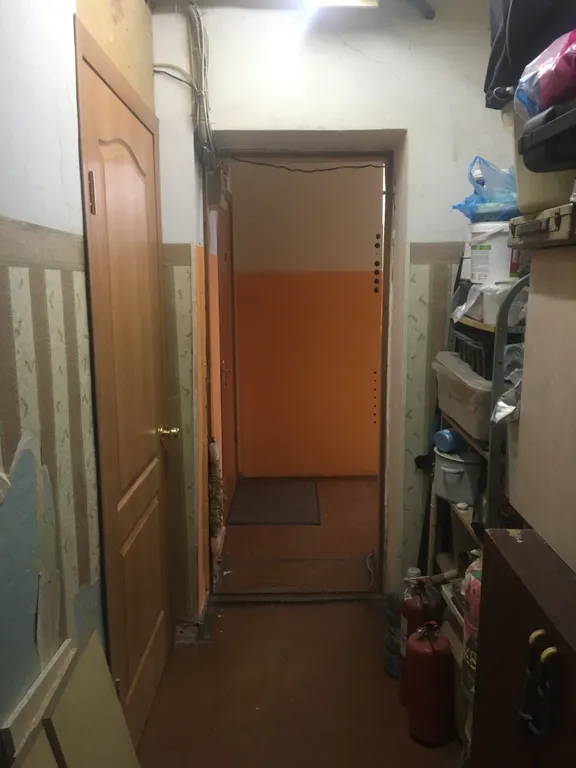 Гостинка в доме коммунального типа