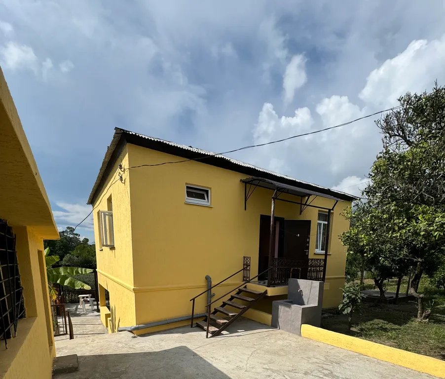 Тихий, уютный и благоустроенный домик Arev