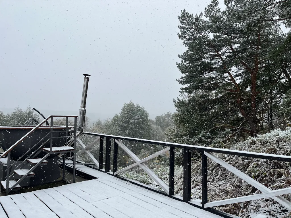 Глэмпгеокупол Домик на Оке