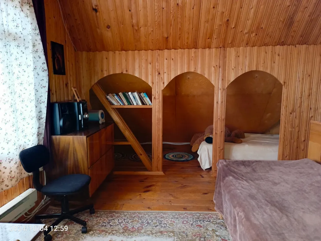 Просторный дом с баней в тихой деревушке у реки