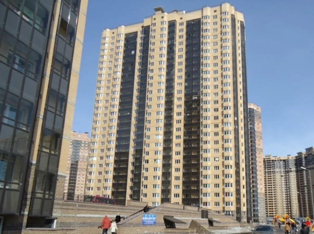 Светлая квартирка с видом на город 8 минут от м. Пареас