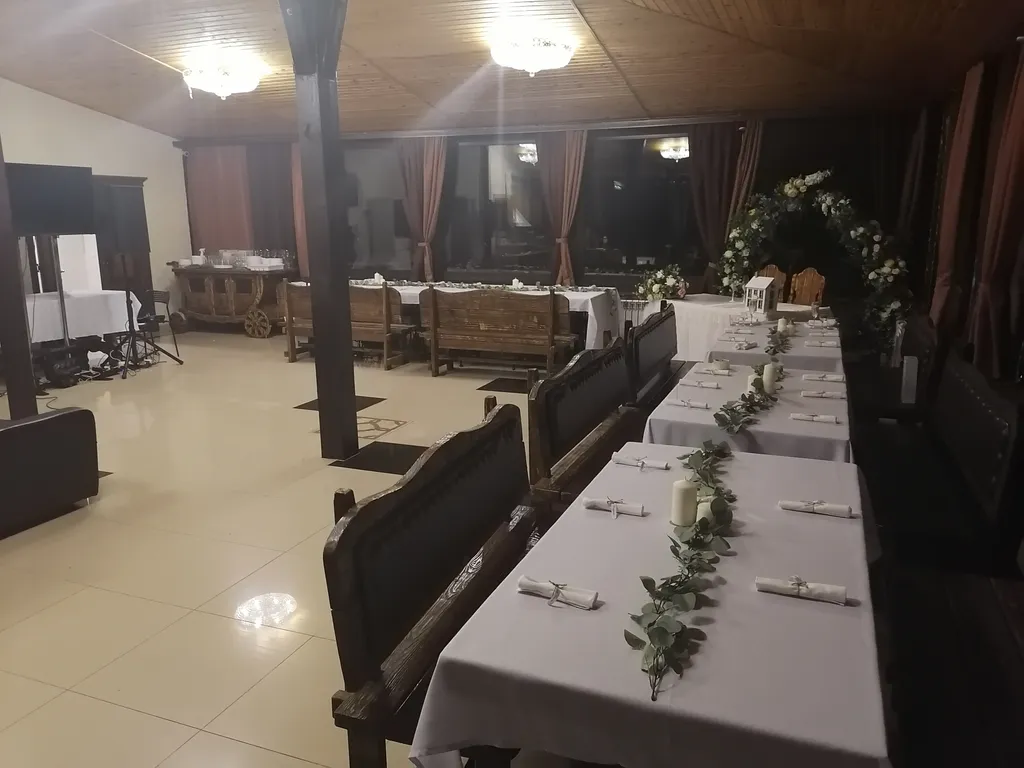 7-комнатный Дом