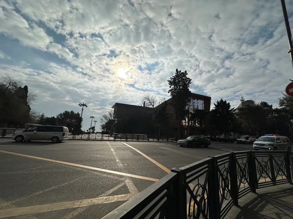 Yellow bouleward аpartment