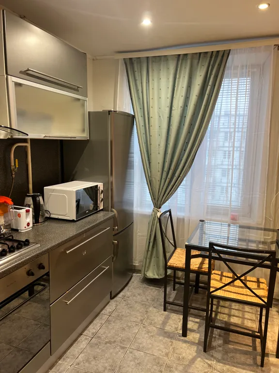 Квартира Просто обалденная квартира в центре на четверых! — Москва