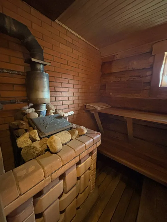 Дом с баней у Нарочи в 100 метрах до озера