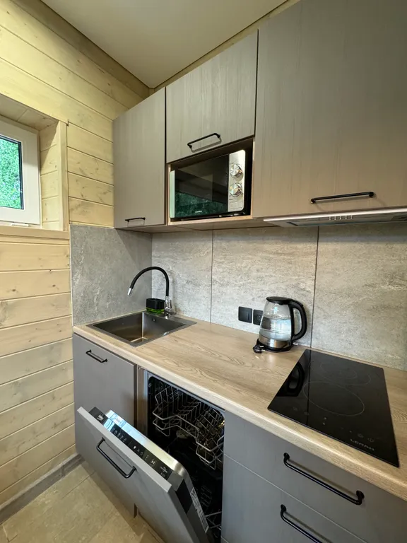 Дом на 2 половины с видом на горы