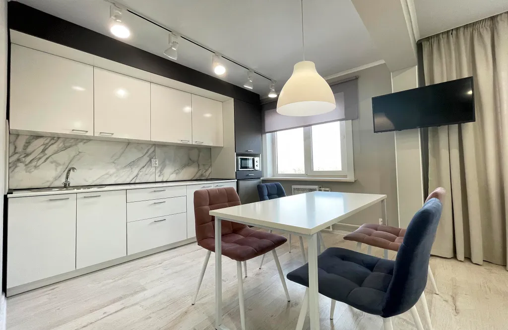 Новая современная квартира на вокзале — аренда посуточно в Бийск