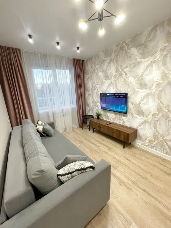 Двухкомнатная квартира у парка Победы