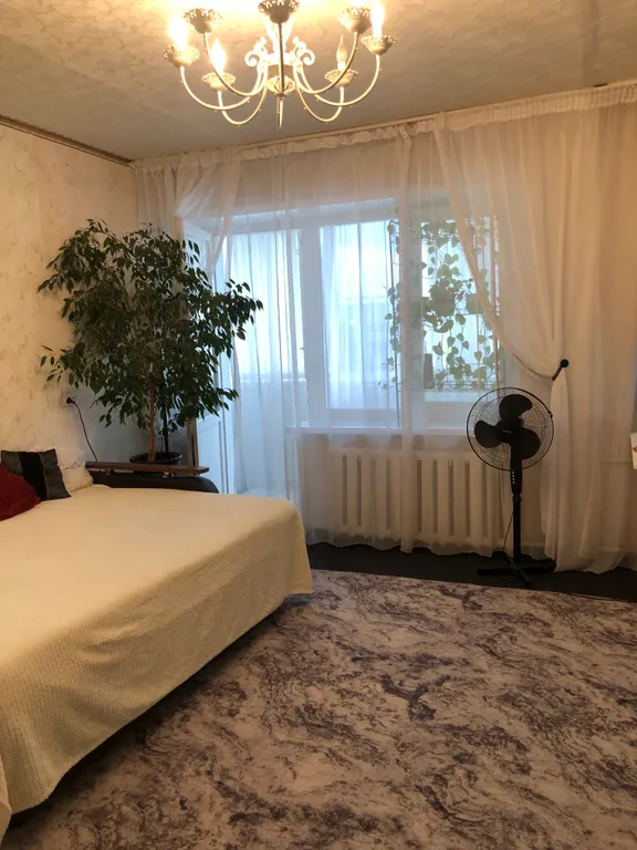 Трёхкомнатная квартира в центре Арбеково