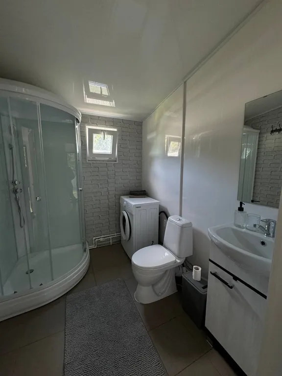 Домик в лесной зоне