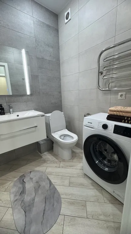 Уютная современная квартира