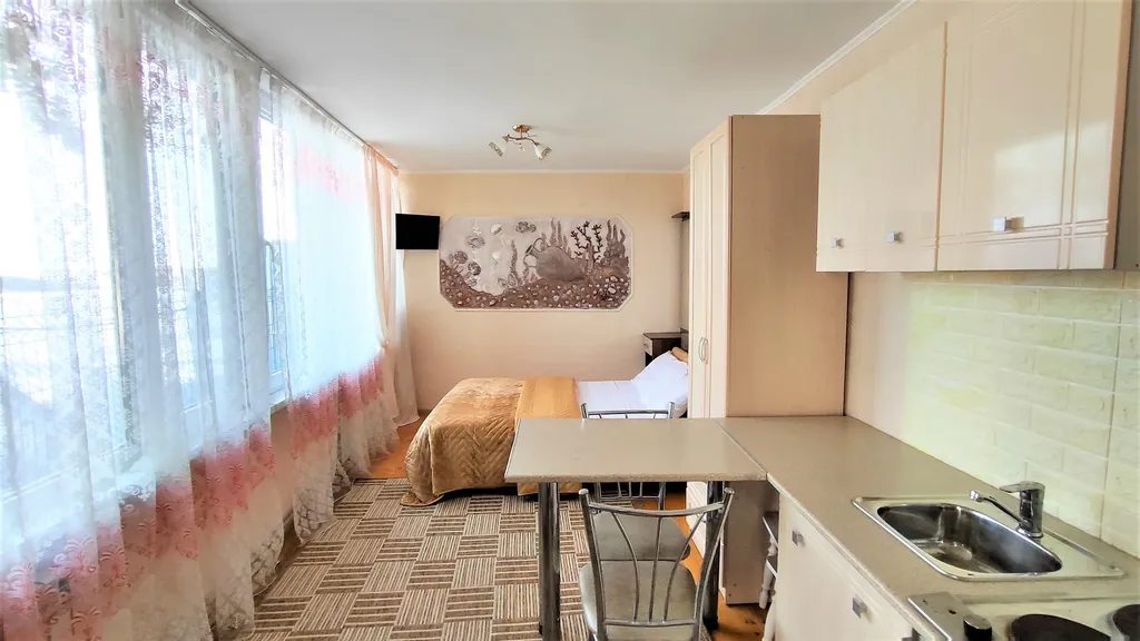 Коттедж Коттедж-студия с двориком в 5-6 минутах к пляжу и набережной — Ялта