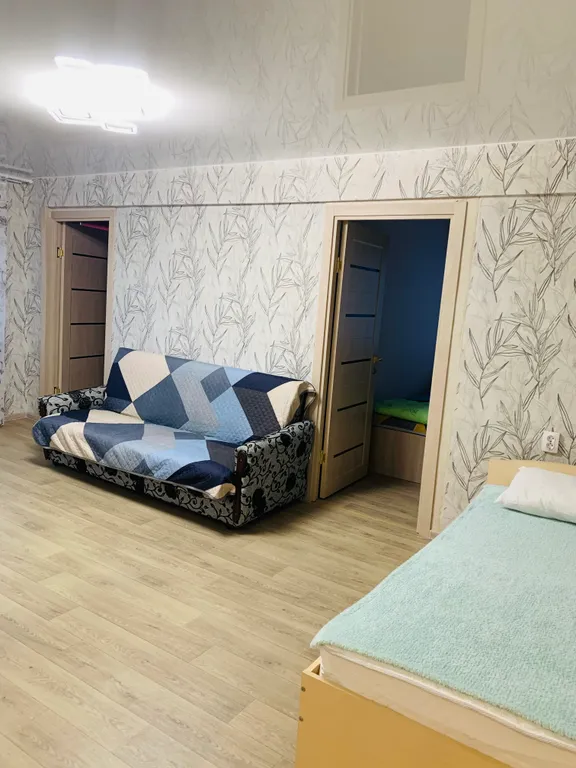 Квартира 3-комнатная Квартира — Великий Новгород