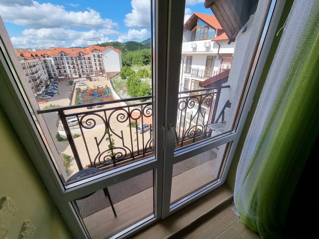 Квартира Квартира Уютная мансарда с видом на горы — Геленджик