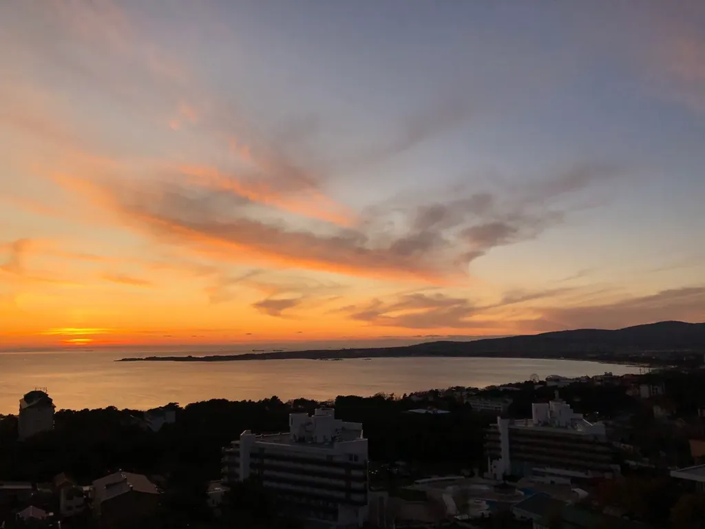 Квартира Квартира Панорамный вид на море, идеальна для романтиков и небольших семей — Геленджик