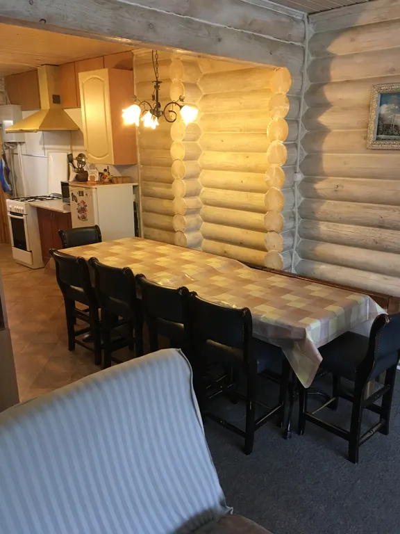 Уютный дом и баня на дровах для теплой компании гостей старше 25 лет