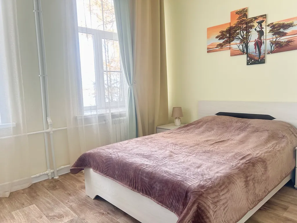 Квартира в центре на набережной с видом на волгу