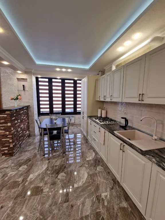 Шикарная квартира на Джикаева