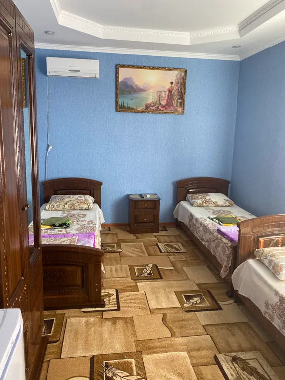 Коттедж Уютный жилой дом на берегу Азовского моря — Кучугуры