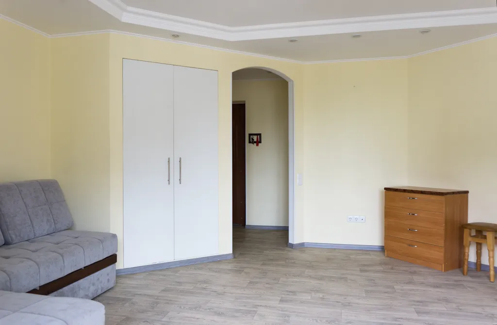 Квартира Однокомнатная квартира на первом этаже в хорошем районе — Евпатория