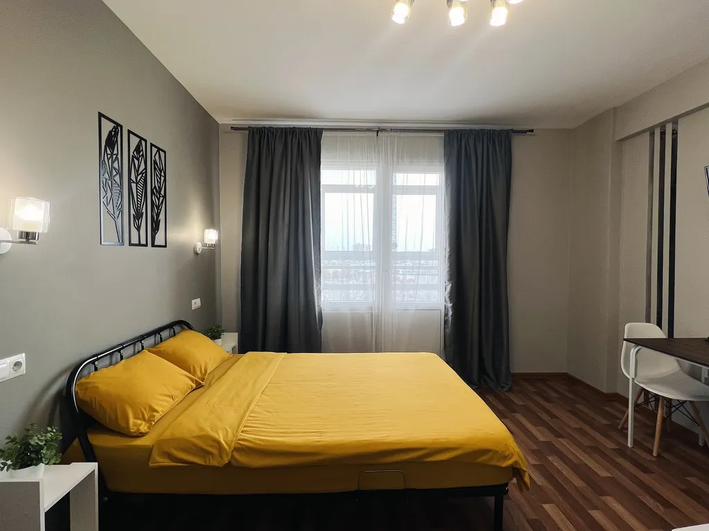 Уютная квартира студия с прекрасным видом на город