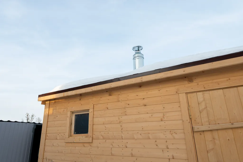 Семейный дом с тремя спальнями, мангалом и баней