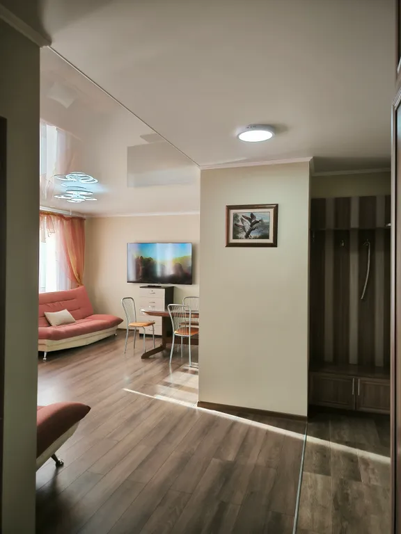 Квартира Квартира Крупная евродвушка в спальном районе — Барнаул