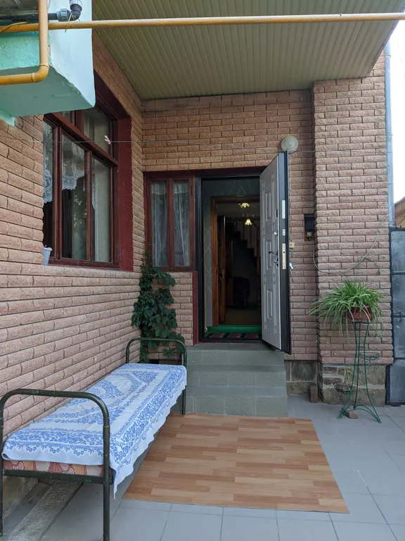 Трёхкомнатный уютный дом