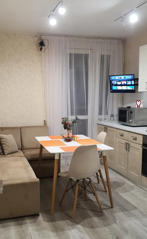 Уютная квартира с красивым видом на закат