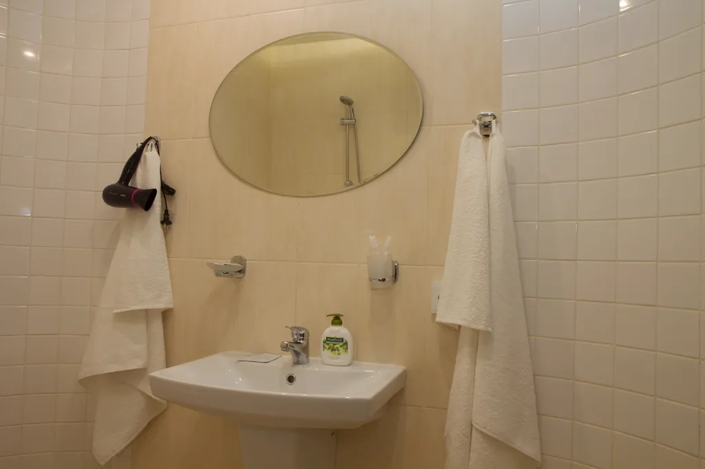 Квартира с джакузи и панорамным видом на Енисей