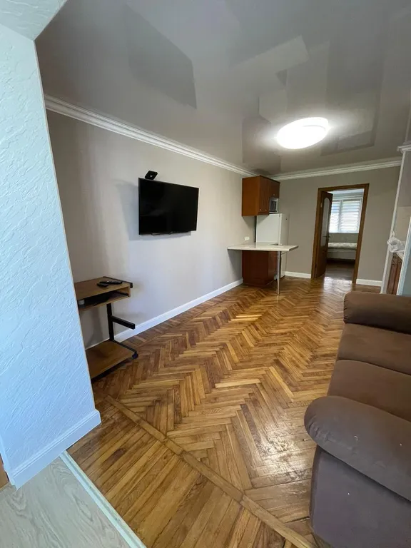 Квартира в центре Сухума — аренда посуточно в Сухум