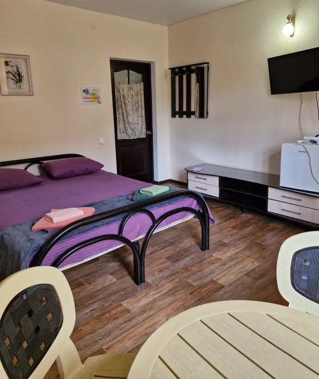 Семейная комфортная комната с балконом